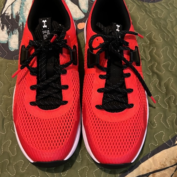 Project Rock Under Armour Shoes 11 - Picture 6 of 6